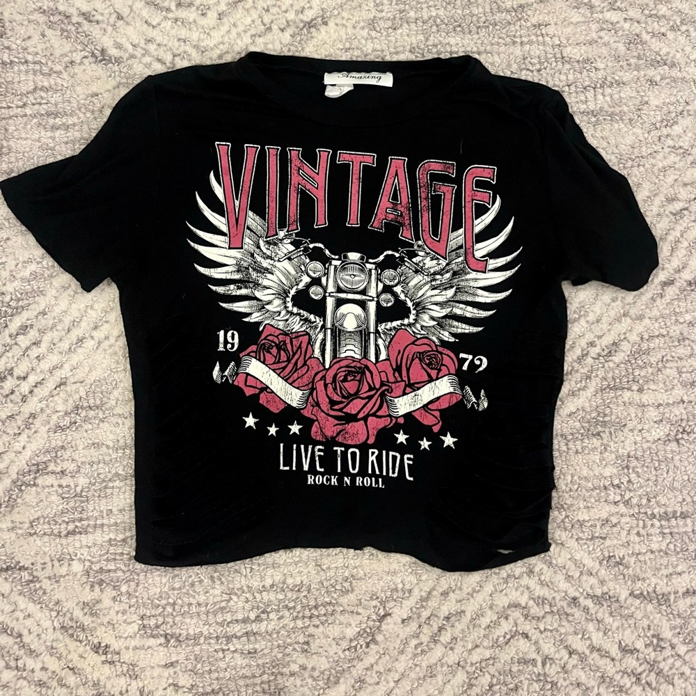 Cropped T with slits on each side